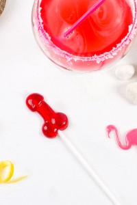 Sucette pénis daiquiri fraise avec alcool 2