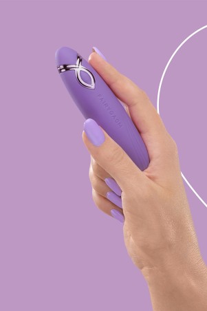 PleasureArrow violet Fairygasm en main