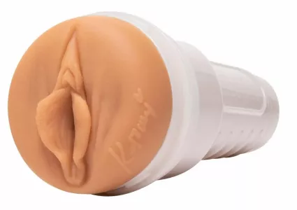 Fleshlight Kazumi Kumzumi avec actrice et profil de la gaine 2