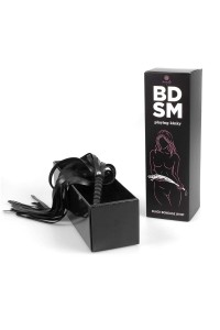 Vegane BDSM-Peitsche 2