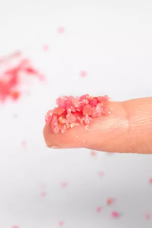 Strawberry spumante caramella